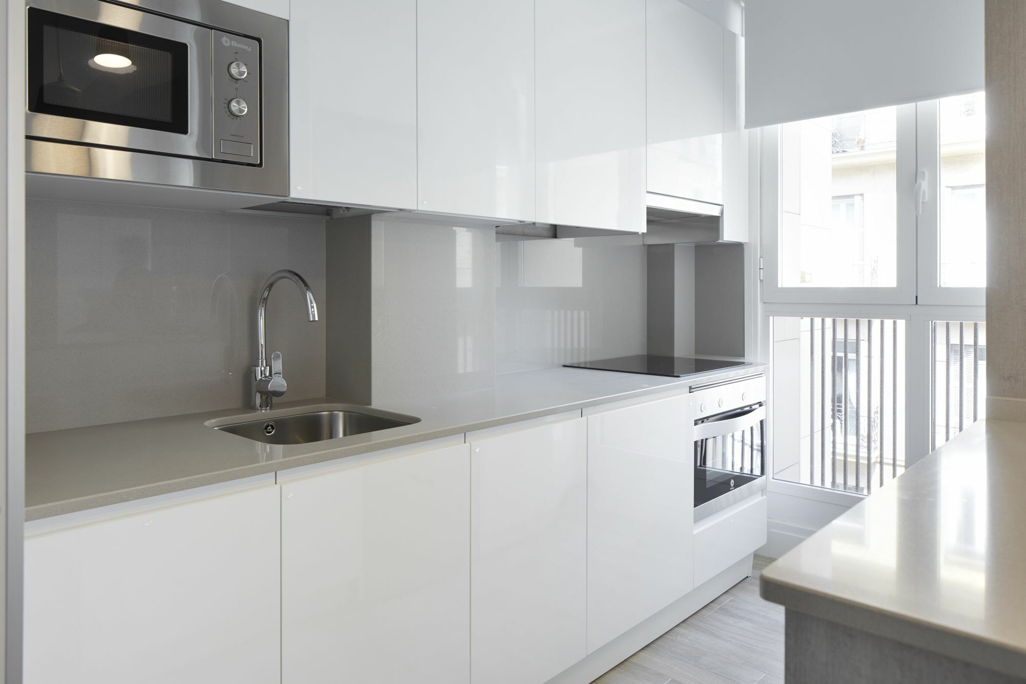 Marina Suite By Feelfree Rentals سان سيباستيان المظهر الخارجي الصورة